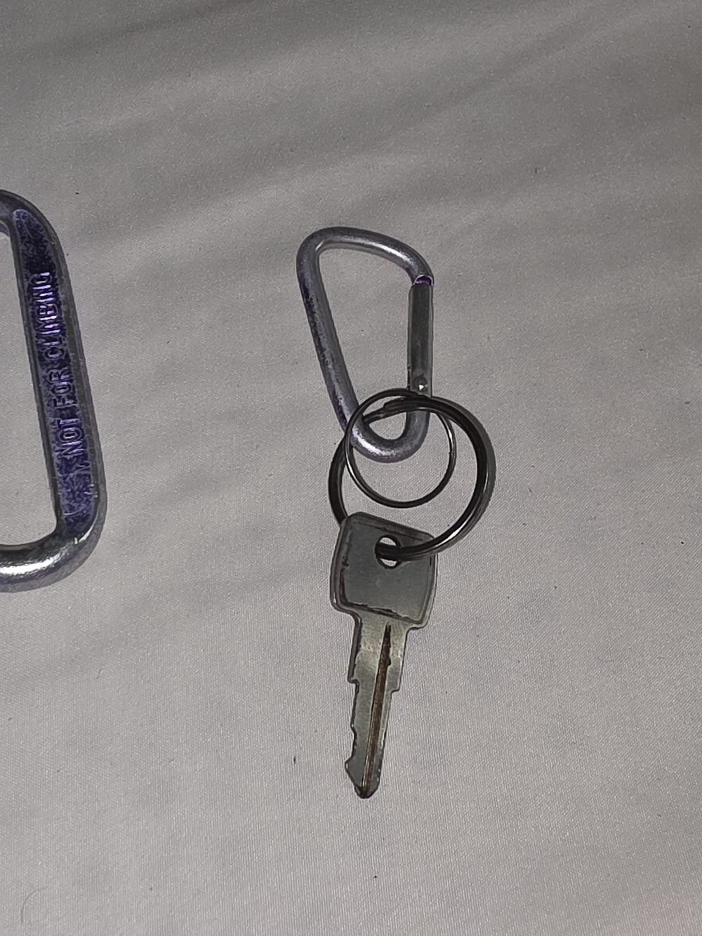 '05 Ford Focus Engine Car Key - Picture 3 of 4